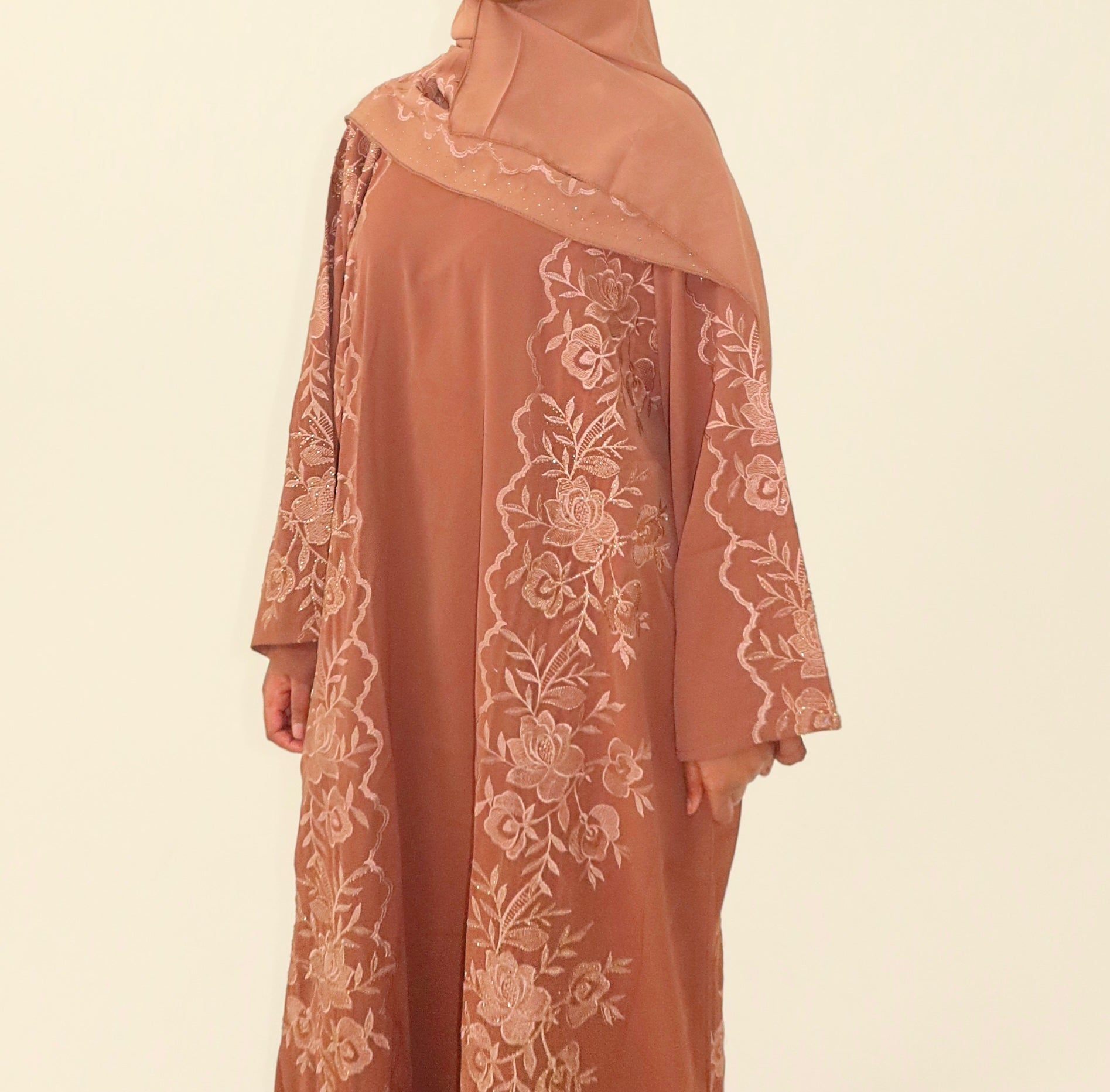 Bloom Embroidered Closed Abaya Set