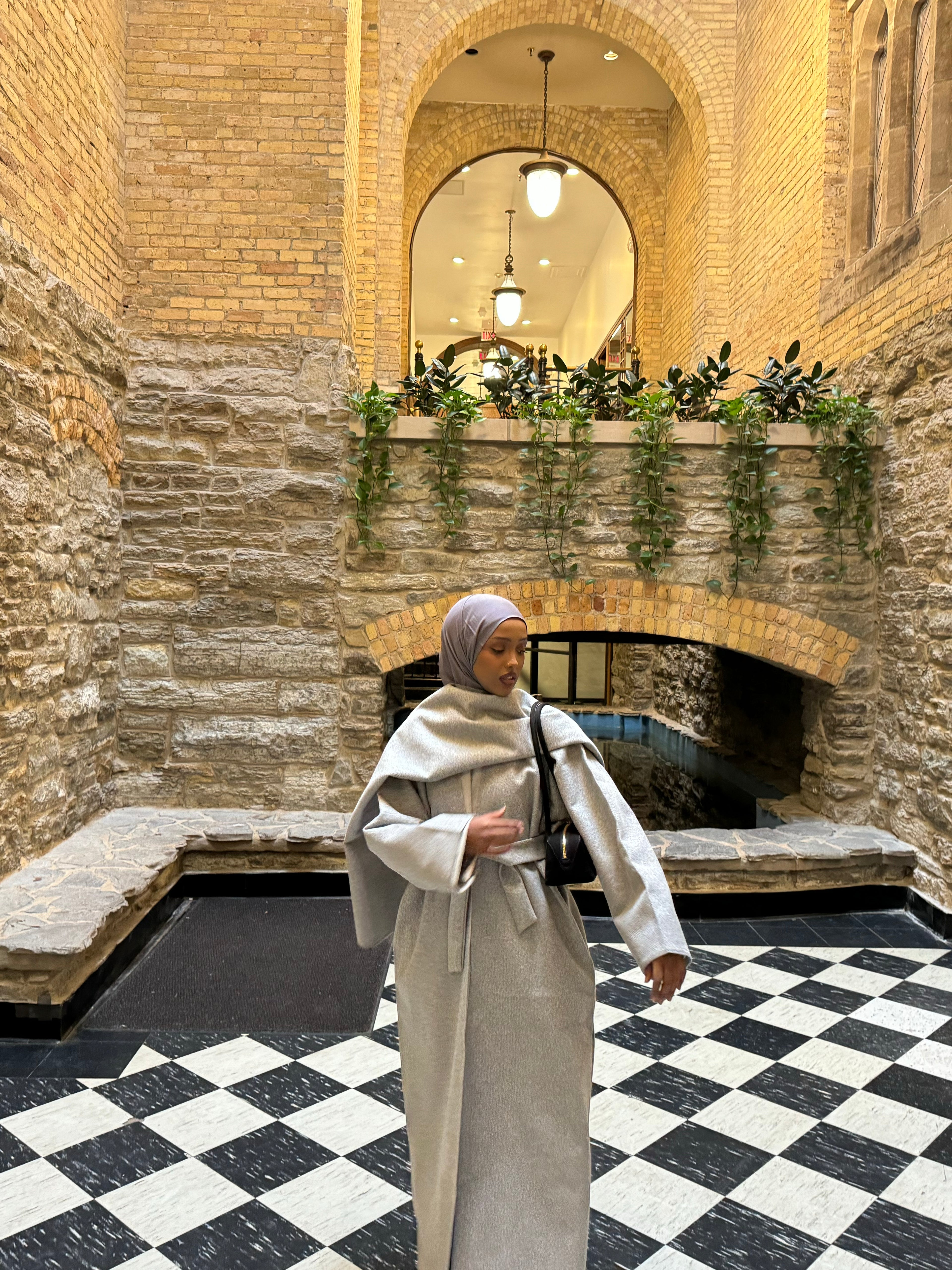 SOFT WOOL ABAYA COAT