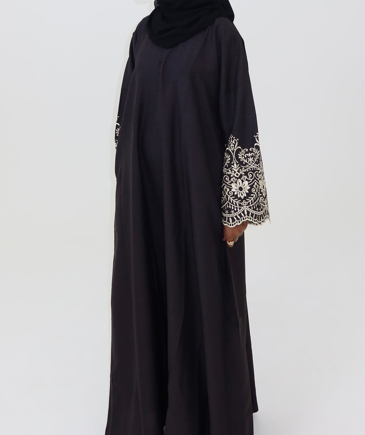 Linen Embroidered Arm Abaya