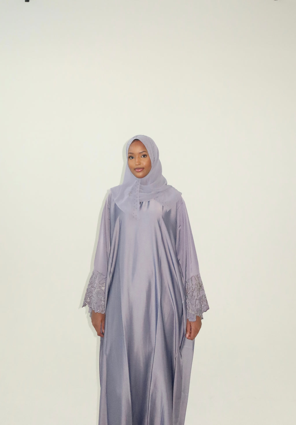 BLOSSOM SLEEVE ABAYA