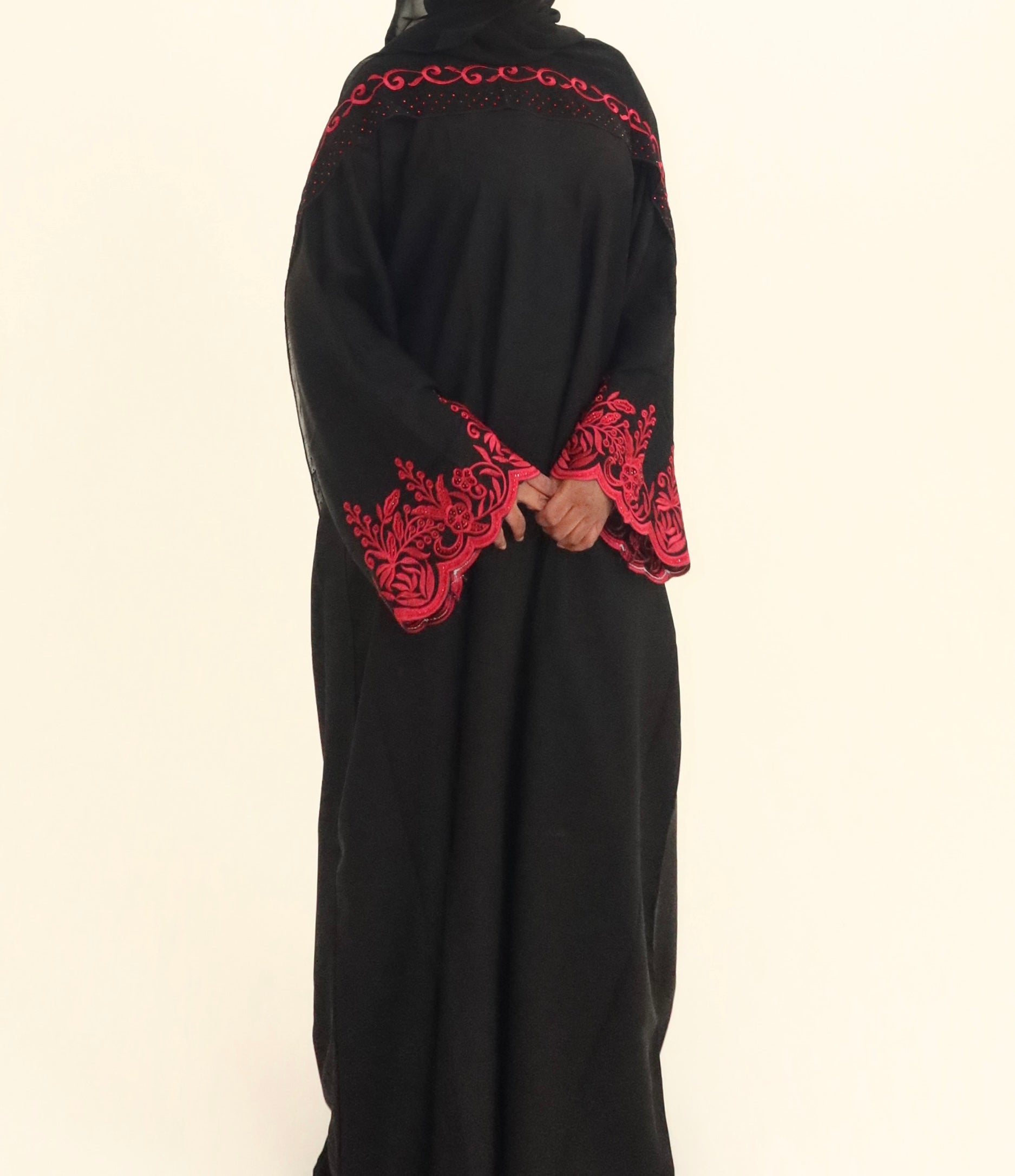 BLOSSOM SLEEVE ABAYA